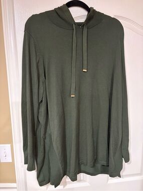 Women’s Hooded Crewneck Sweater in Olive Green